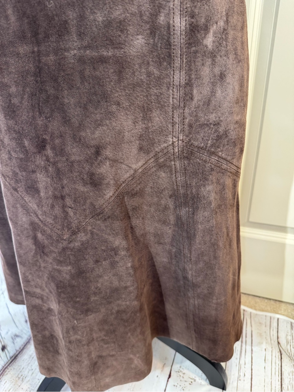Siena Studio Vintage Suede Midi Skirt in Chocolate Brown 6 - Picture 3 of 11